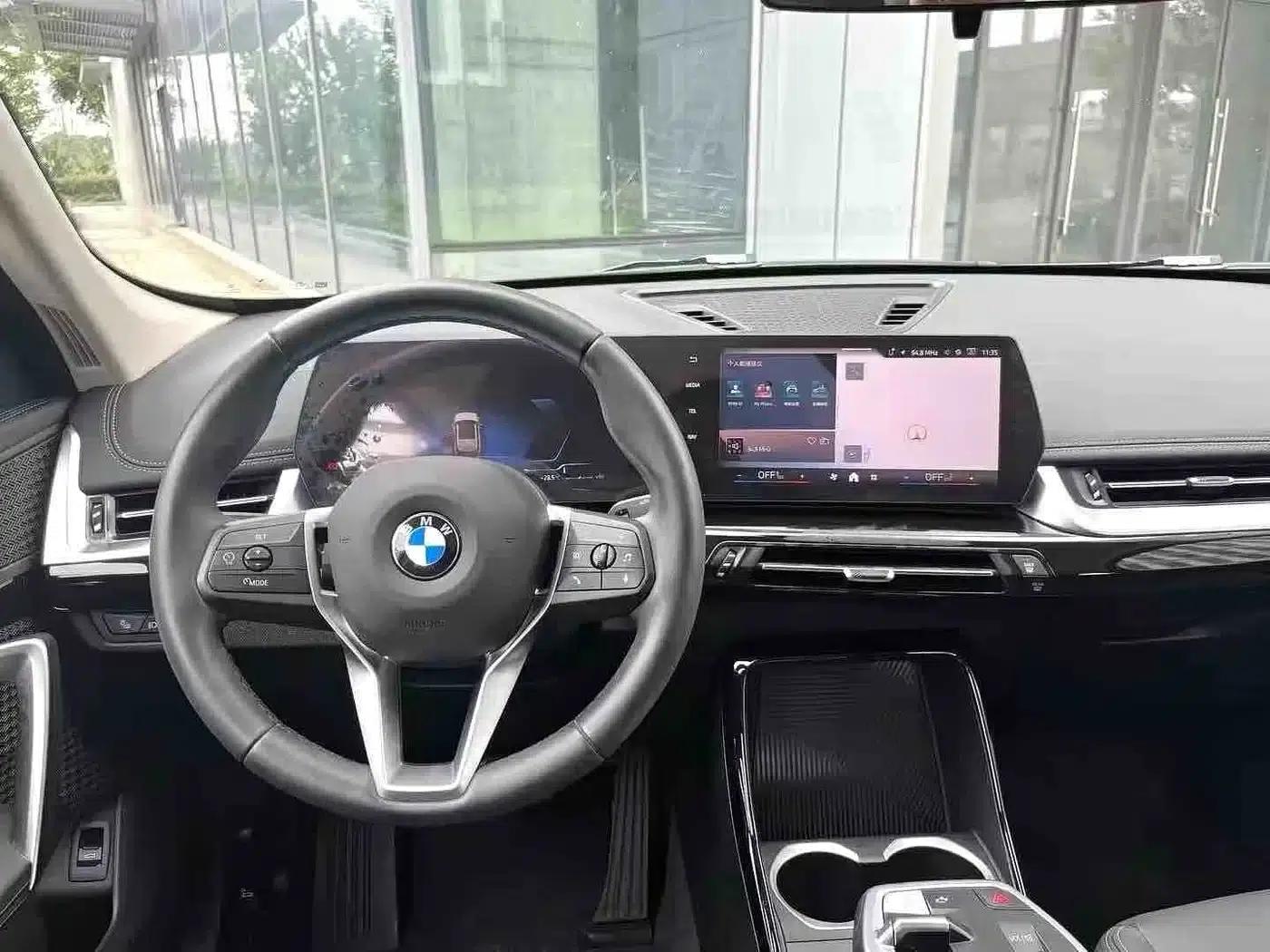 2023 BMW X1 sDrive20Li X Design Package — миниатюра 5