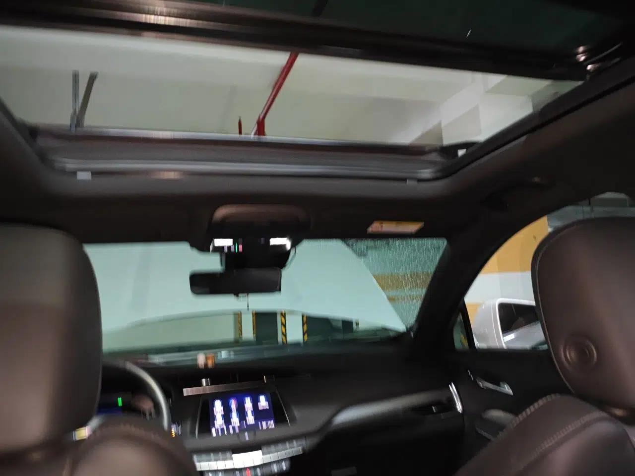 Cadillac XT4 2023 28T Two-Wheel Drive Prestige Version — миниатюра 15