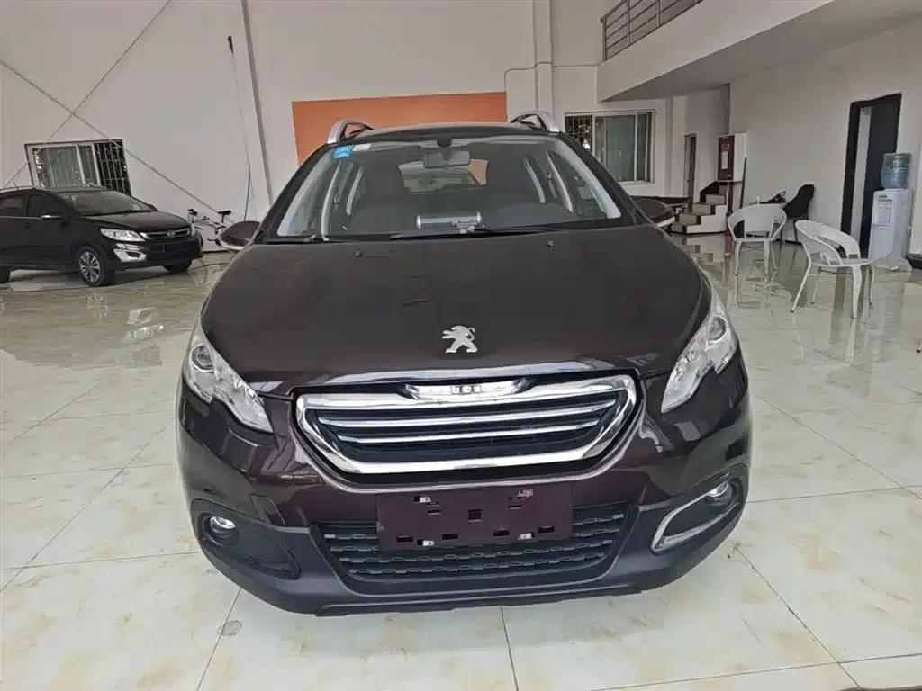Peugeot 2008 2014 Model 1.6L Automatic Fashion Edition — миниатюра 3