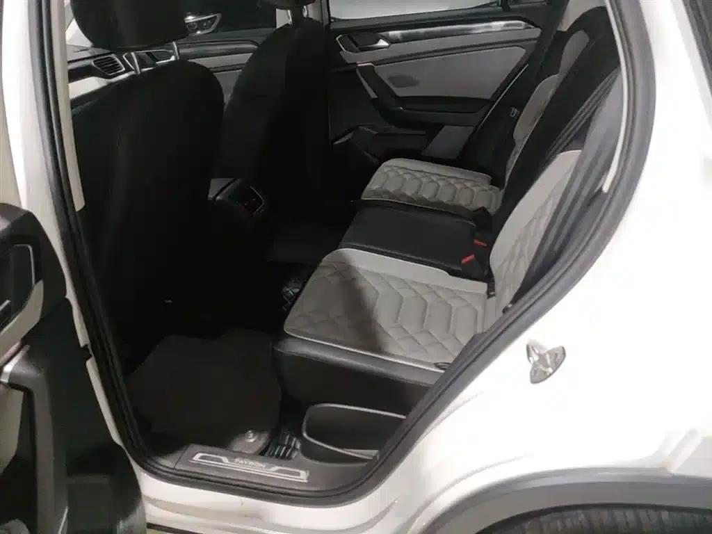 Tayron 2023 300TSI 2WD Luxury Plus Advanced Edition — миниатюра 17