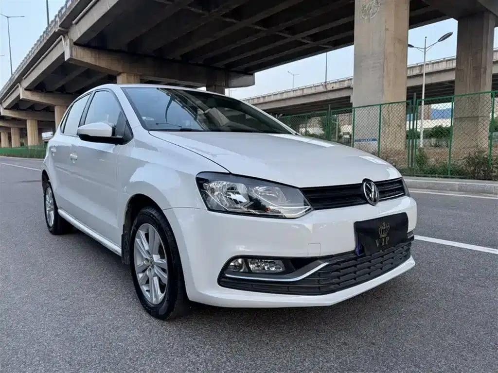 2016 Polo 1.6L Automatic Comfort Model — миниатюра 4