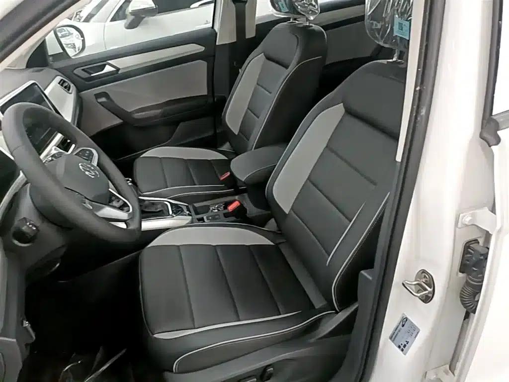T-ROC 2025 Facelift II 280TSI DSG 2WD Time Edition — миниатюра 15