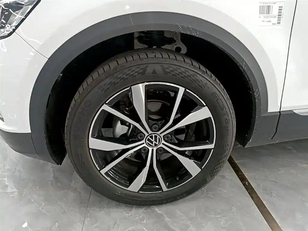 T-ROC 2025 Facelift II 280TSI DSG 2WD Time Edition — миниатюра 23