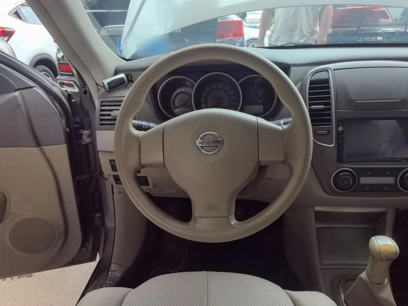 Nissan Sylphy 2012 Classic 1.6XE Manual Comfort Edition — миниатюра 13