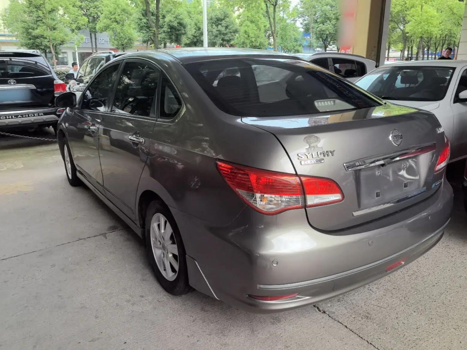 Nissan Sylphy 2012 Classic 1.6XE Manual Comfort Edition — миниатюра 4