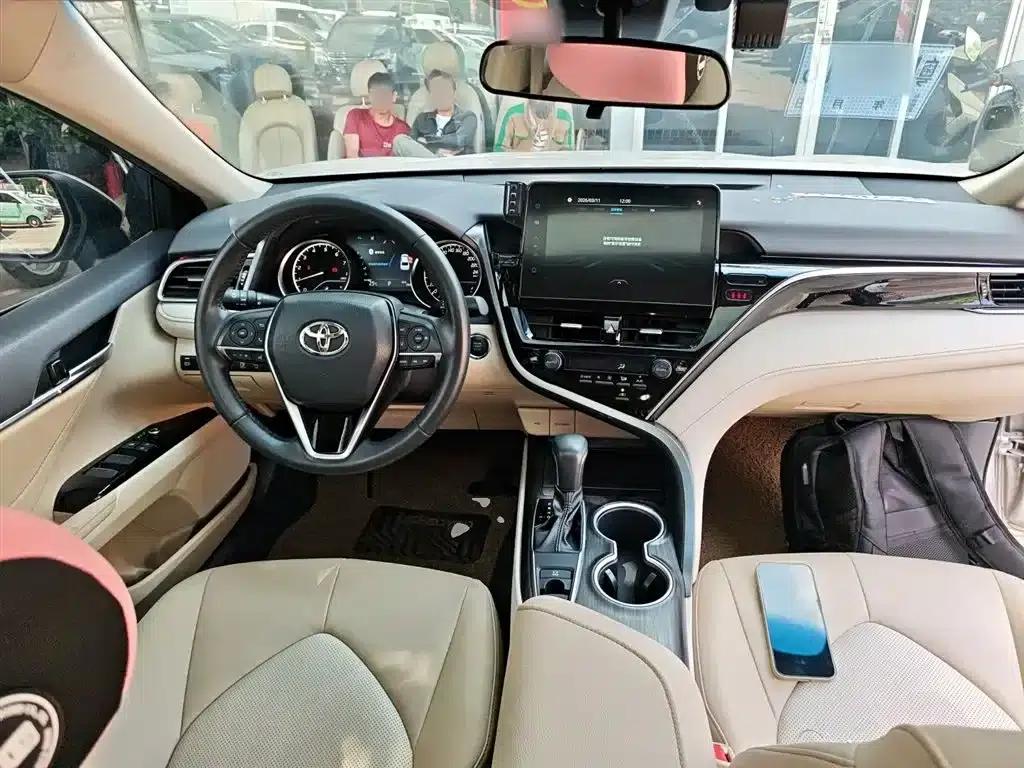2021 Camry 2.0G Luxury Edition — миниатюра 6