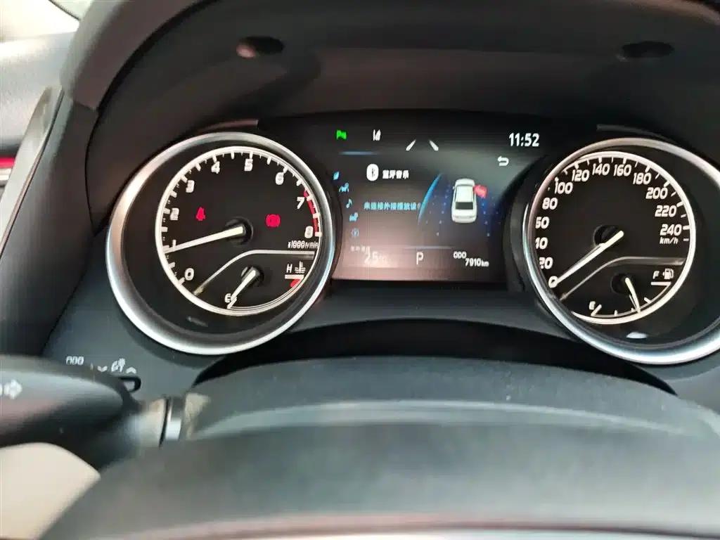 2021 Camry 2.0G Luxury Edition — миниатюра 8