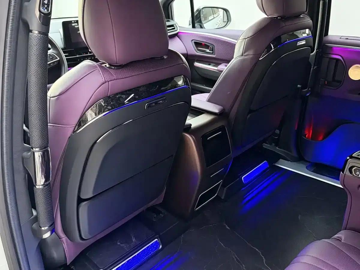 2026 Grevia 2.5L Hybrid Comfort Edition — миниатюра 7