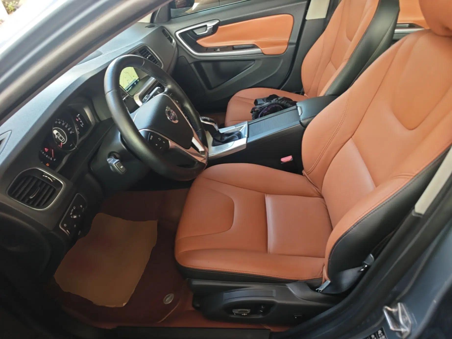 Volvo S60 2017 S60L T3 Smart Upgrade Edition — миниатюра 17
