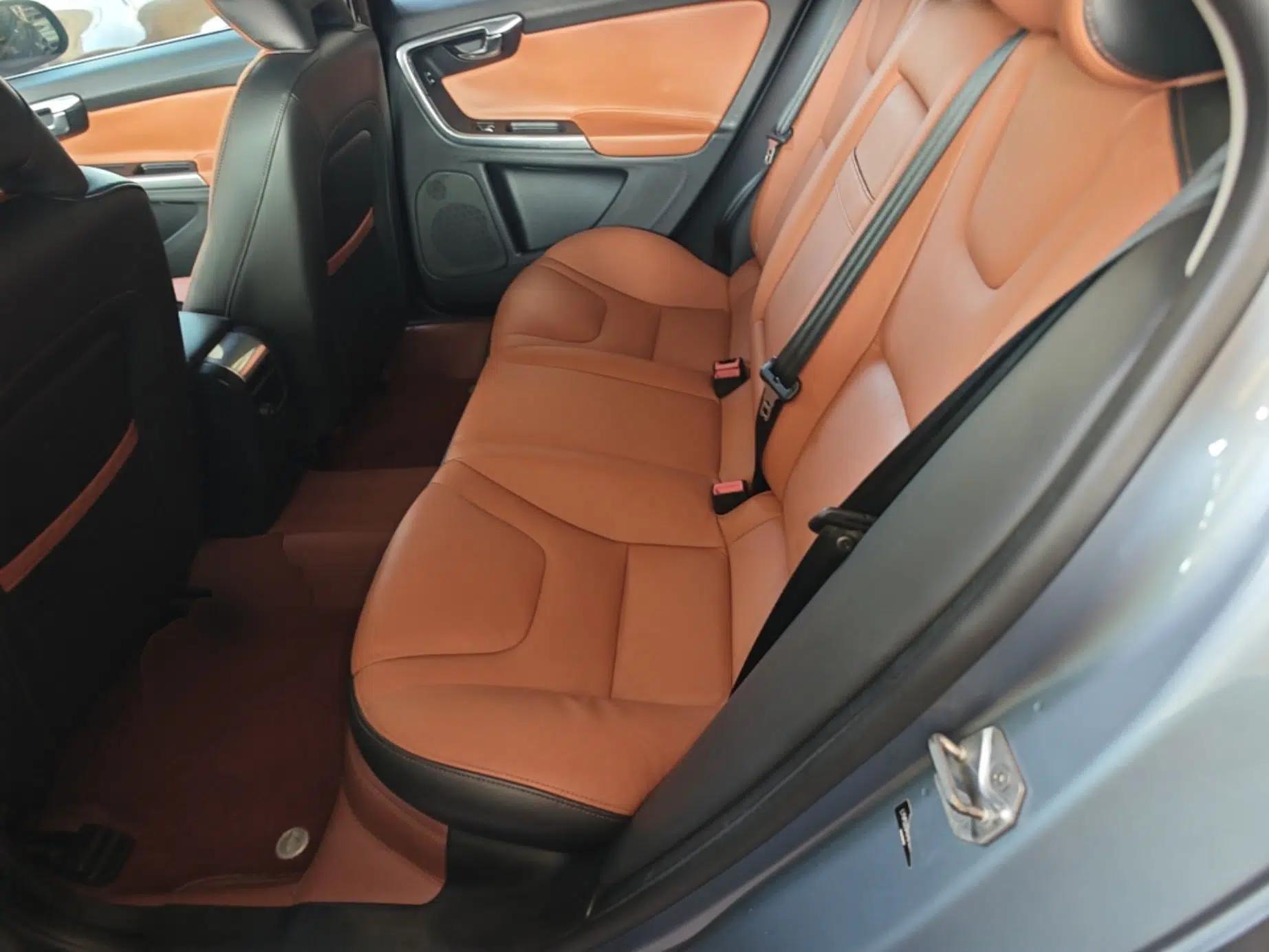 Volvo S60 2017 S60L T3 Smart Upgrade Edition — миниатюра 20
