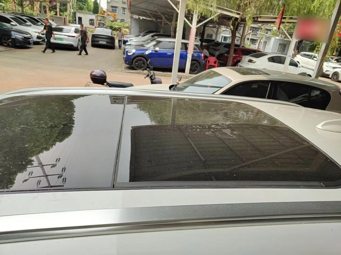 Volvo V90 2020 Facelifted Cross Country T5 AWD Zhiyuan Edition — миниатюра 7