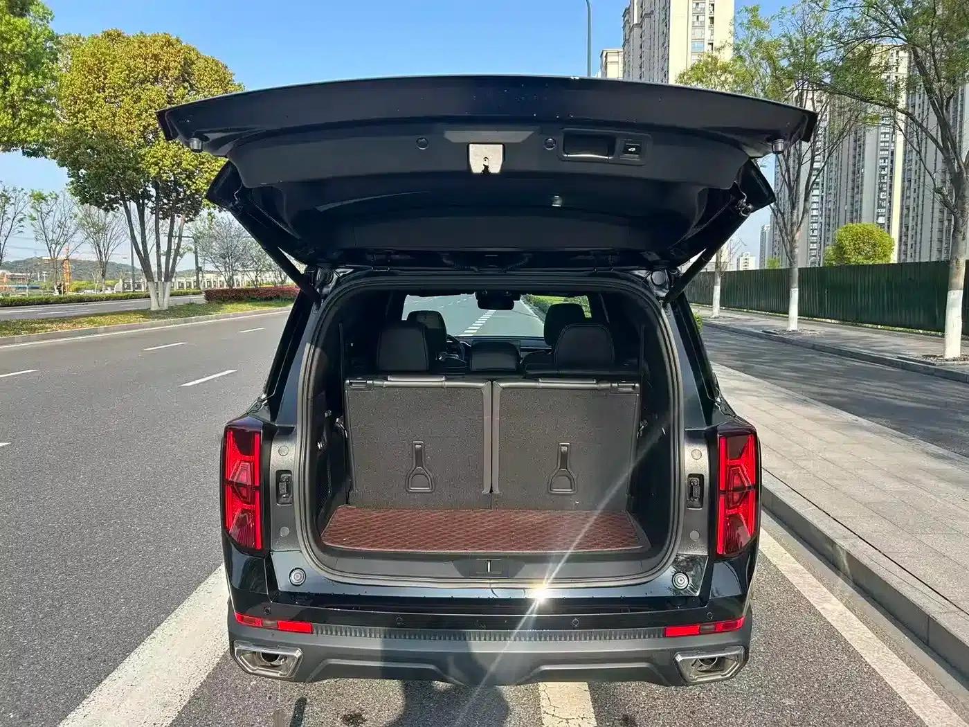 Trumpchi GS8 2024 Navigator Series 2.0TGDI 2WD Luxury Intelligent Connected Edition 7-Seater — миниатюра 5