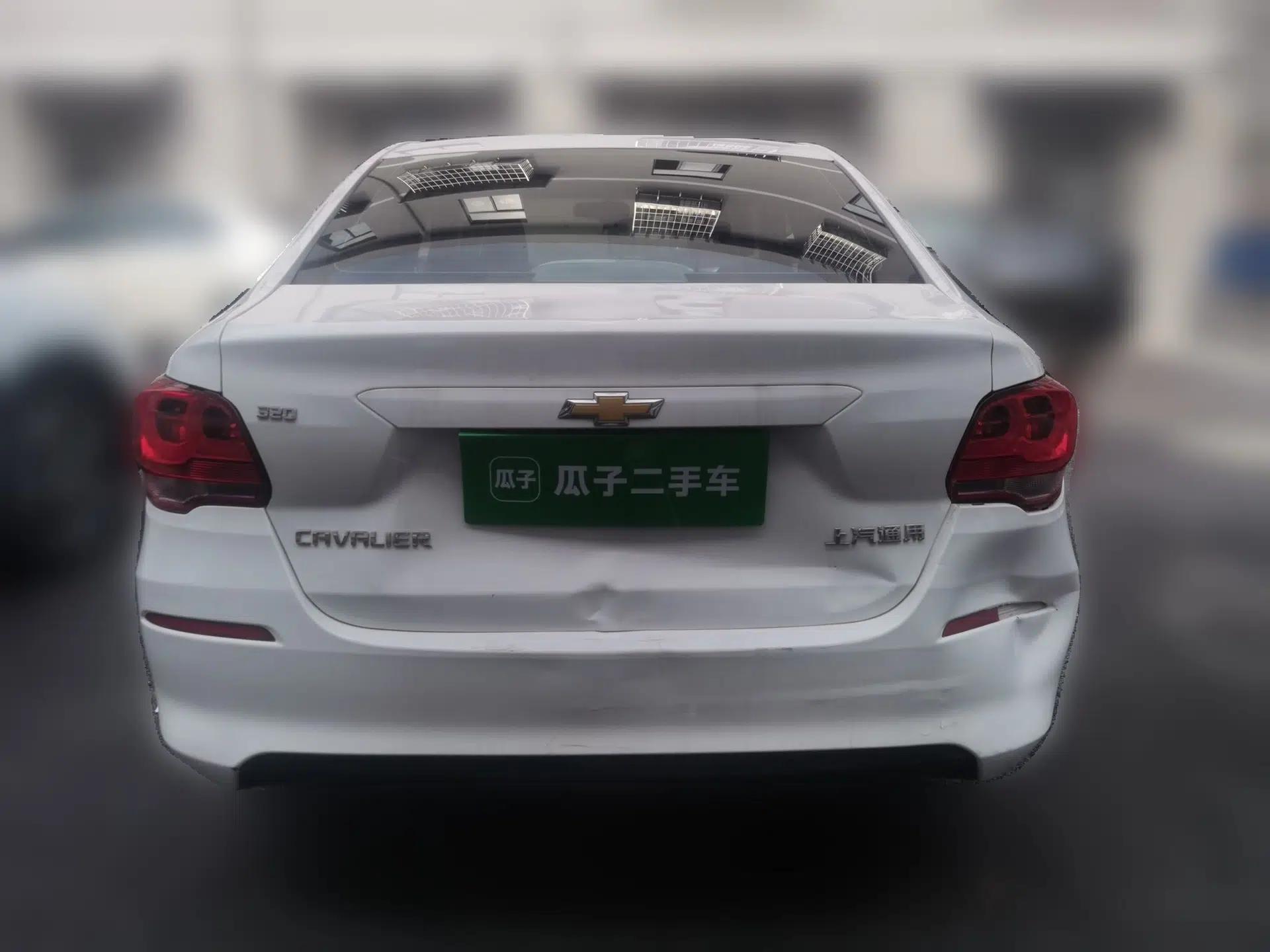 Chevrolet Cavalier 2019 320 Automatic Enjoyment with Sunroof — миниатюра 5