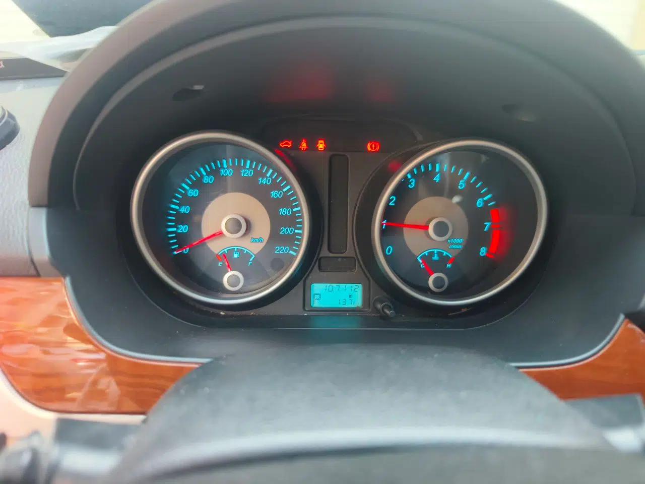 Buick Excelle 2013 1.5L Automatic Luxury Model — миниатюра 12
