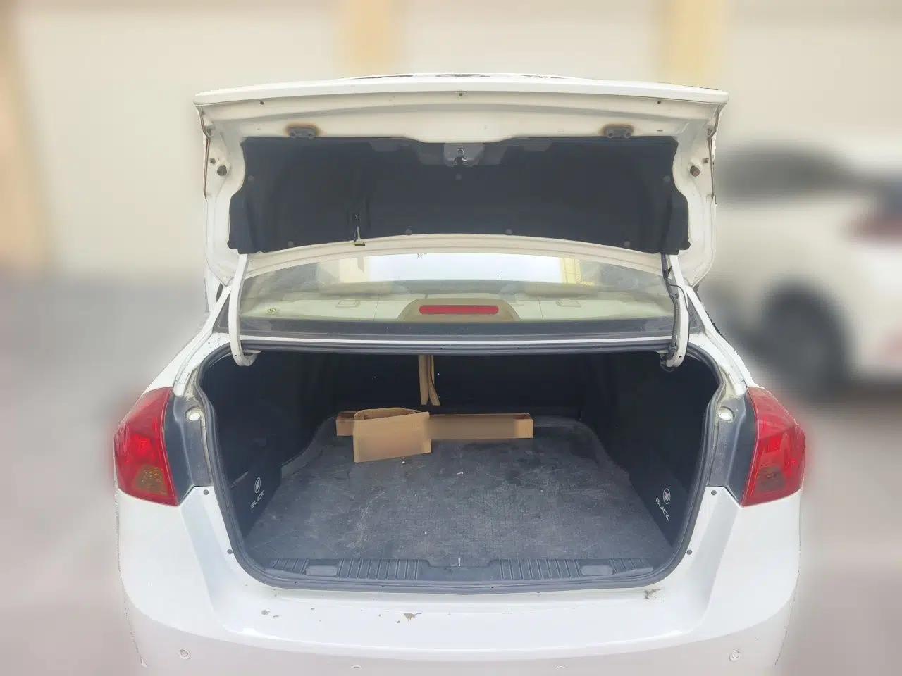 Buick Excelle 2013 1.5L Automatic Luxury Model — миниатюра 19