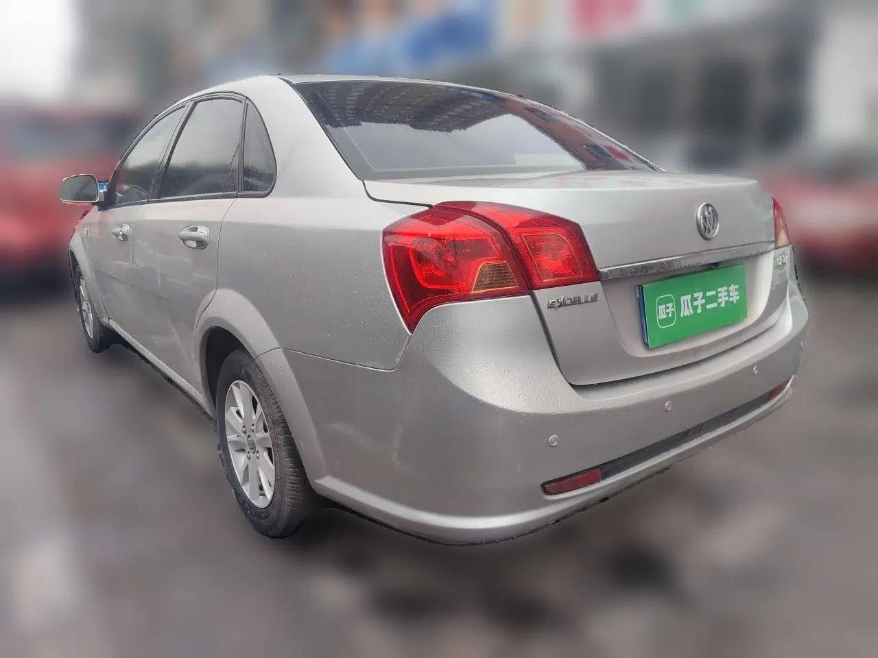 Buick Excelle 2013 1.5L Automatic Classic Model — миниатюра 4