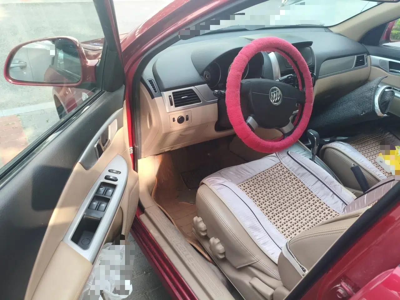 Buick Excelle 2013 1.5L Automatic Classic Model — миниатюра 16