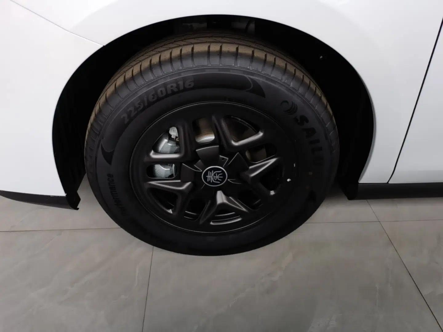 BYD Qin PLUS — миниатюра 10
