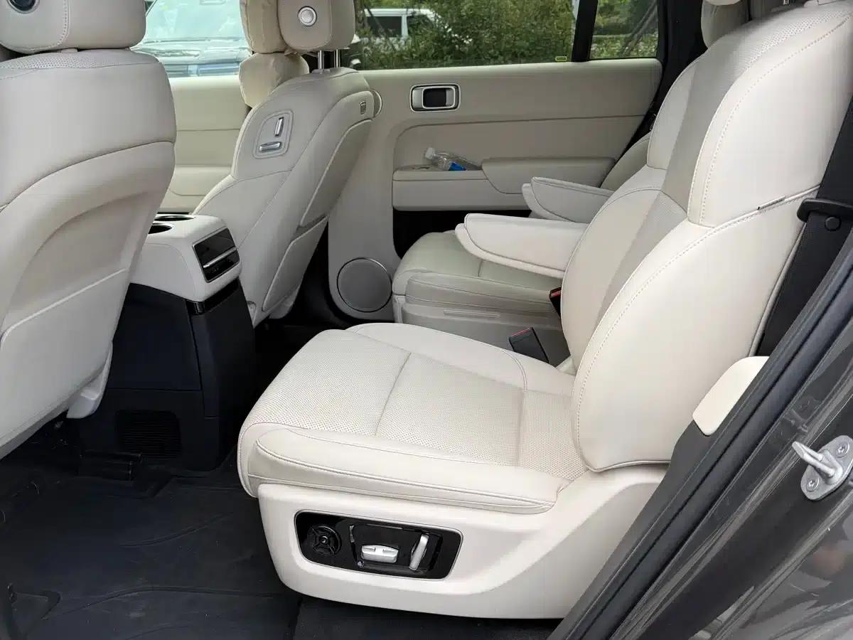 Li Auto L9 2022 Max — миниатюра 6