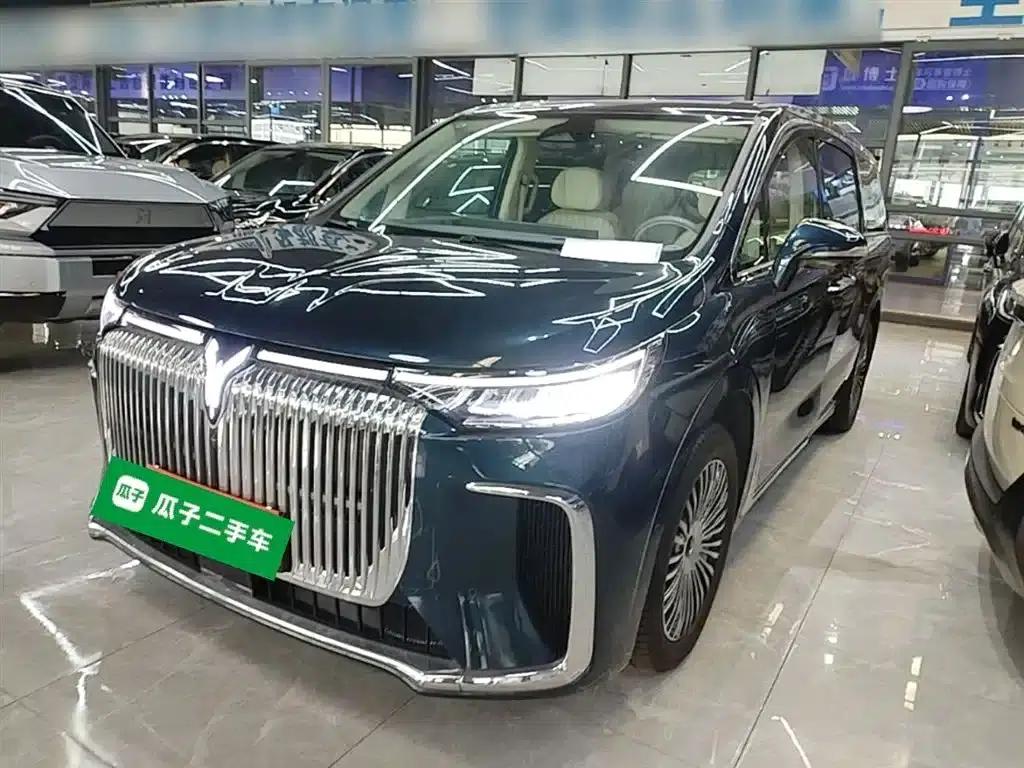 Voyah Dreamer 2025 PHEV AWD Flagship Kunpeng Edition — миниатюра 2