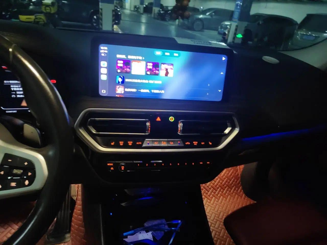 BMW X3 2022 xDrive30i Luxury Model M Night Sky Package — миниатюра 13