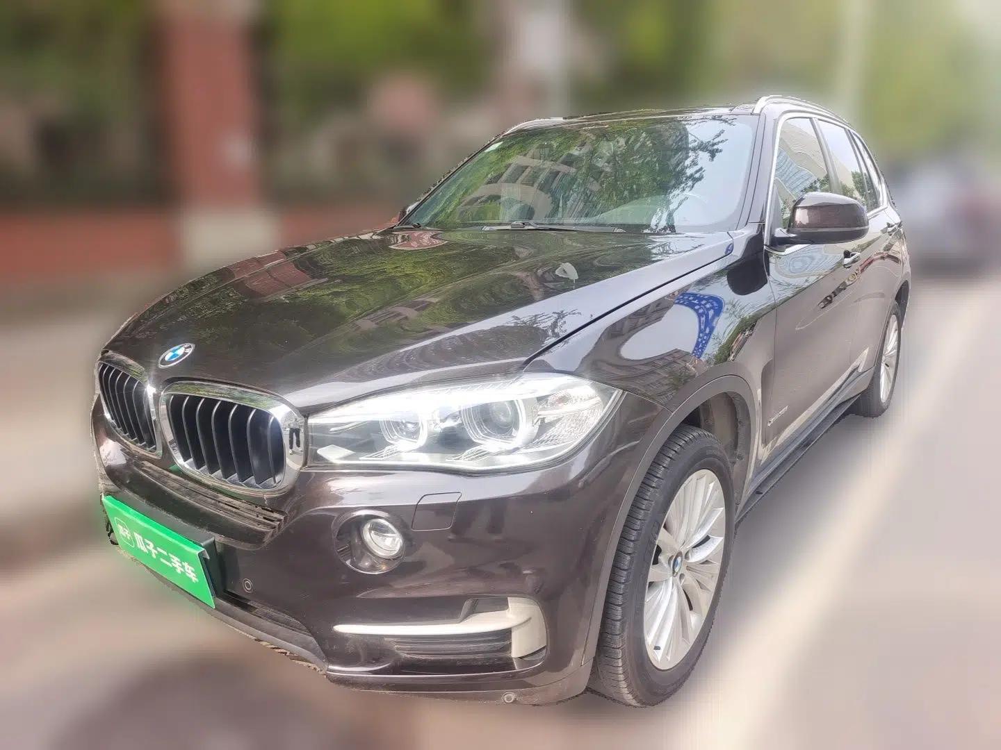 BMW X5 2014 xDrive35i U.S. specification — миниатюра 1