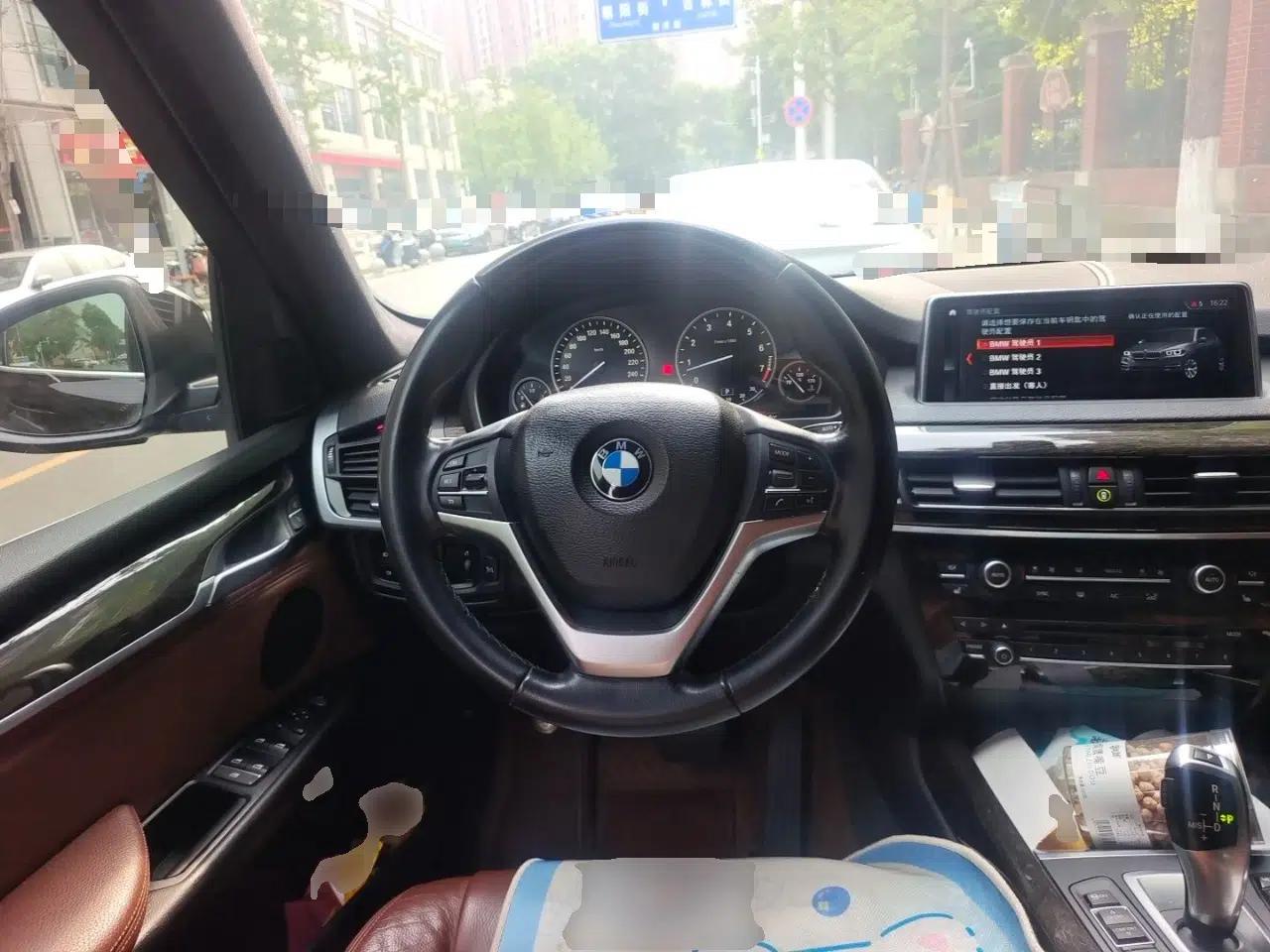 BMW X5 2014 xDrive35i U.S. specification — миниатюра 10