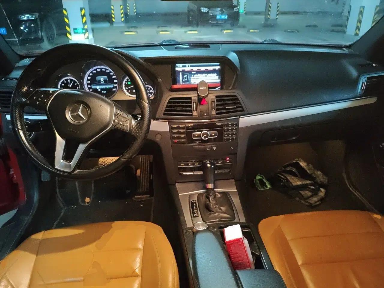 Mercedes-Benz E-Class 2012 E 260 CGI Coupe — миниатюра 9