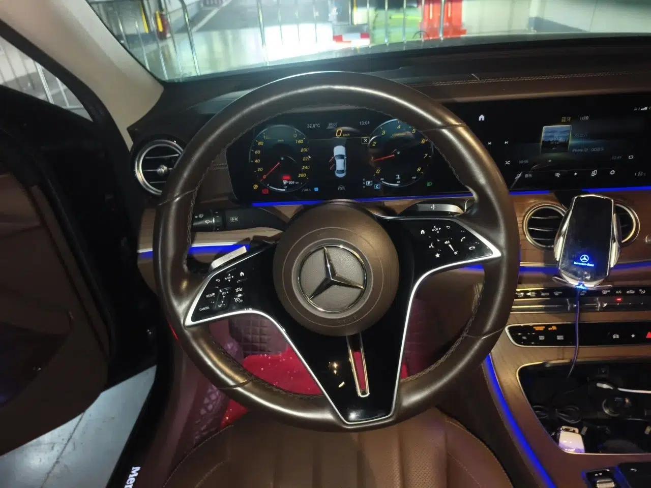 Mercedes-Benz E-Class 2021 Facelifted E 300 L Prestige Edition — миниатюра 10