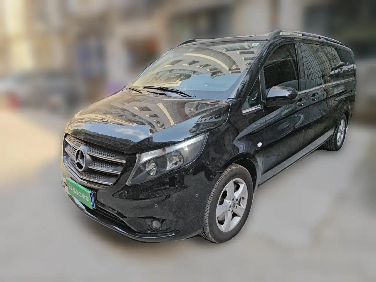 Mercedes-Benz Vito 2018 2.0T Business Version China VI Emission Standard — миниатюра 1