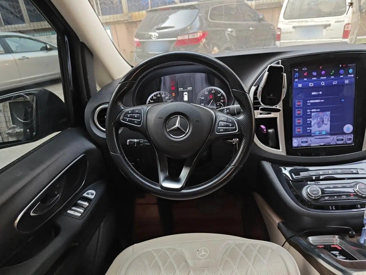 Mercedes-Benz Vito 2018 2.0T Business Version China VI Emission Standard — миниатюра 10