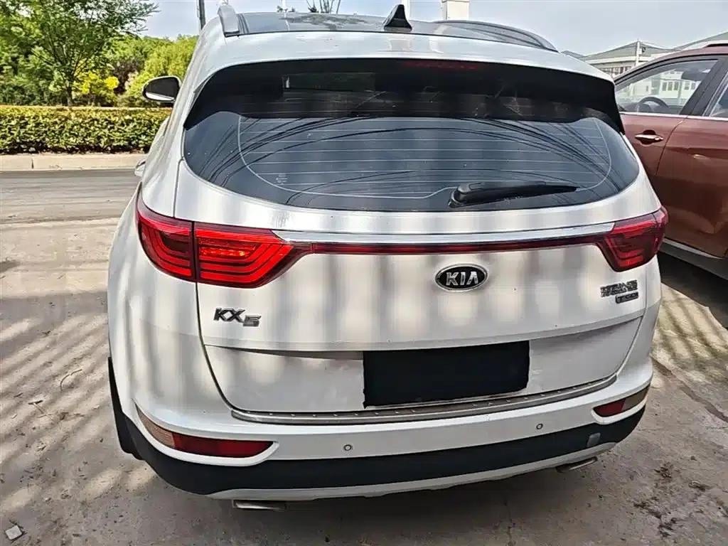 Kia KX5 2016 1.6T Automatic 2WD DLX — миниатюра 6