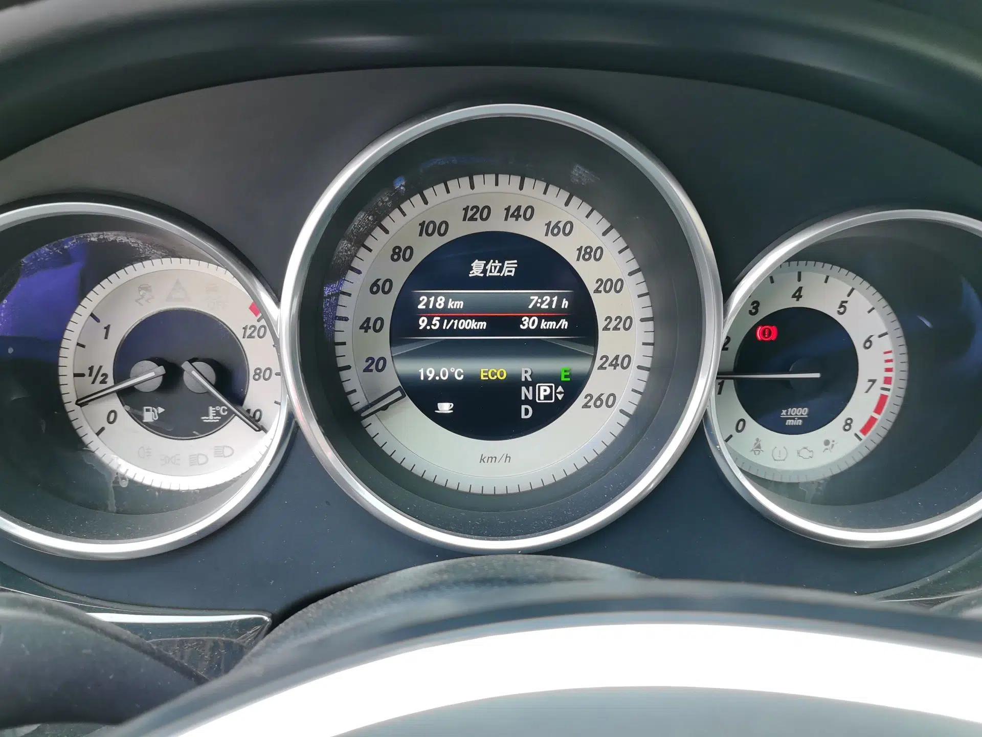 Mercedes-Benz CLS 2012 CLS 300 CGI — миниатюра 11