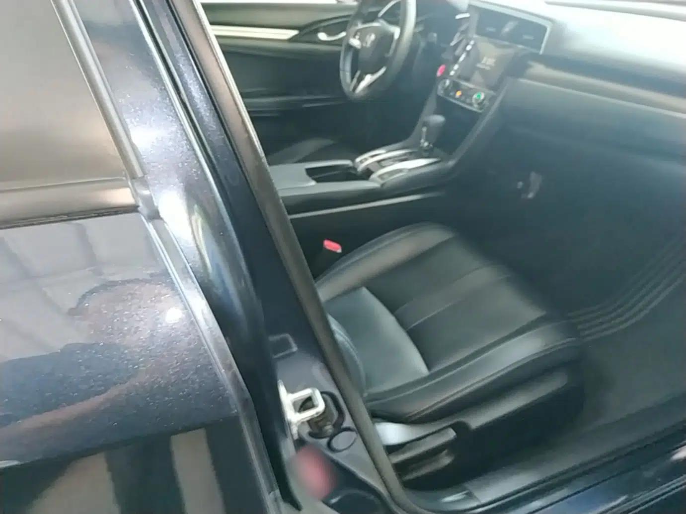 Honda Civic 2019 220TURBO CVT Dynamic Edition China VI — миниатюра 19