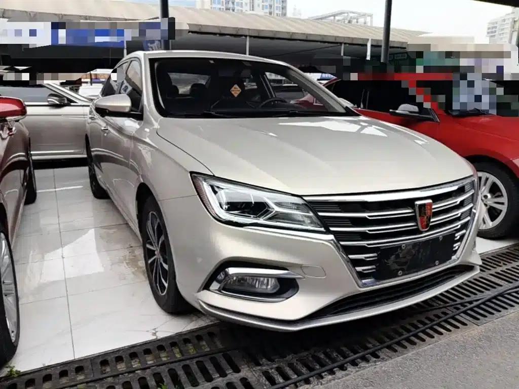 Roewe i5 2020 1.5L Automatic 4G Connected Leading Flagship Edition — миниатюра 4
