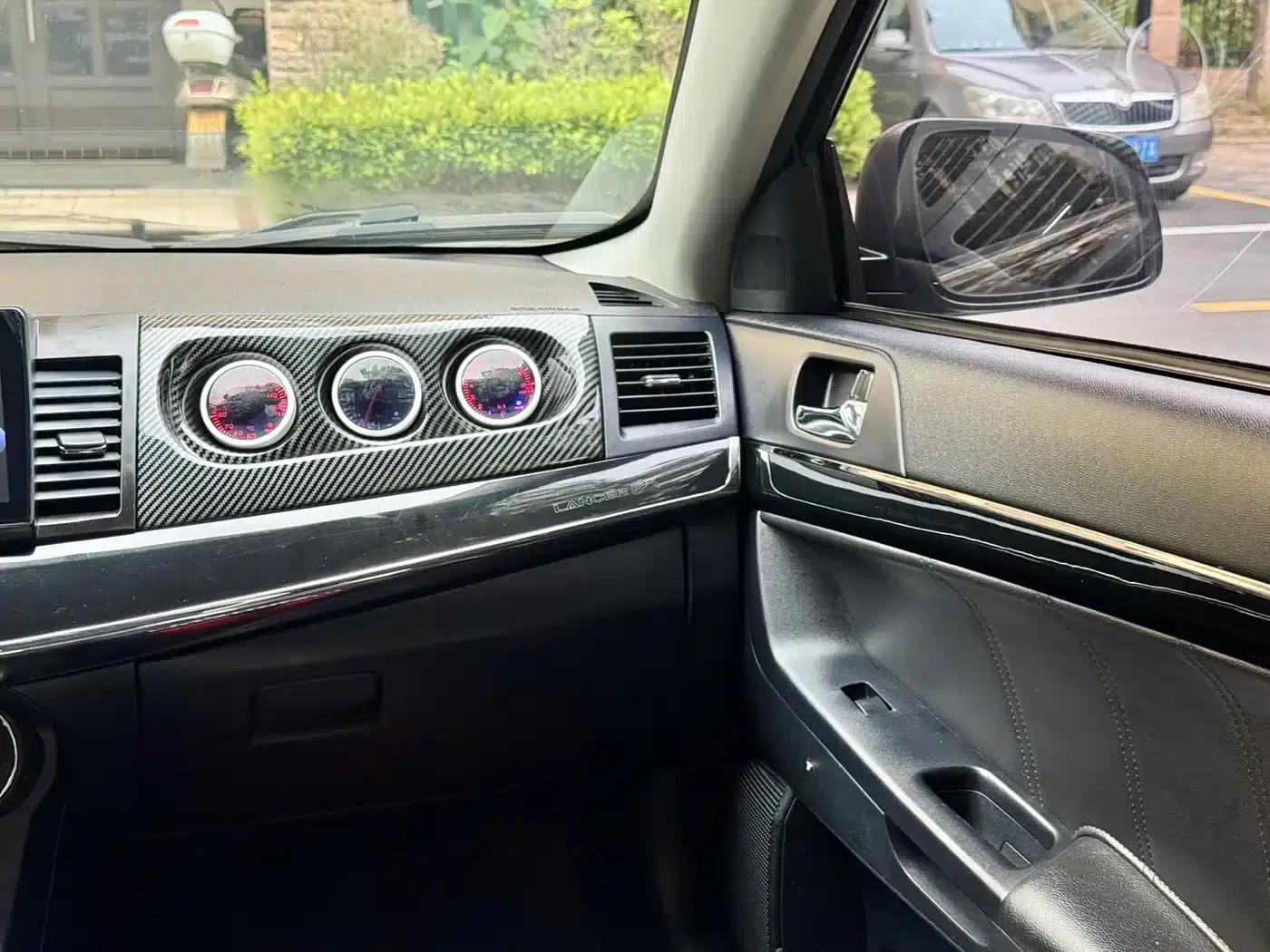 Lancer EX 2013 Fashion Edition 1.8L Manual Comfort — миниатюра 13