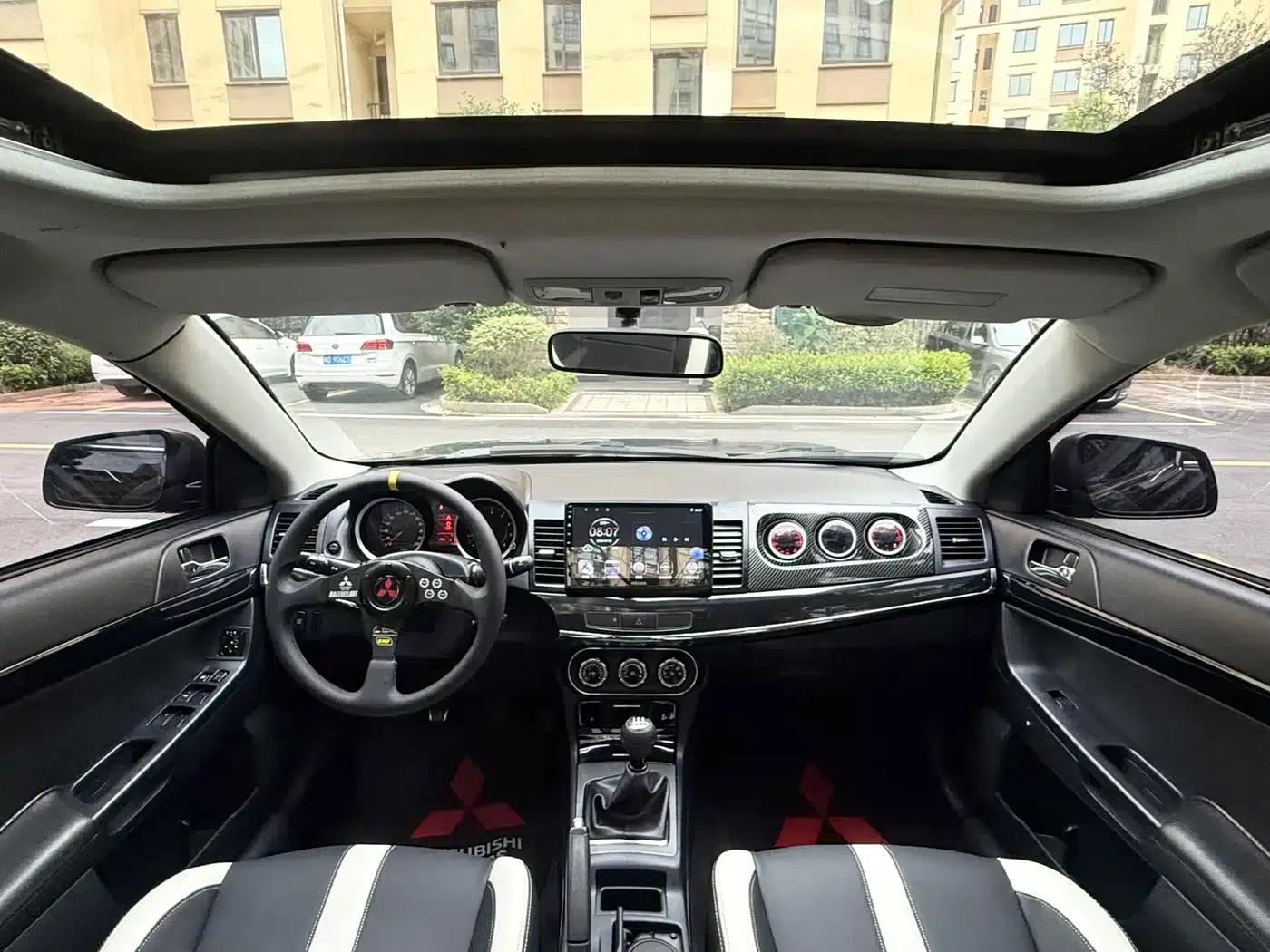 Lancer EX 2013 Fashion Edition 1.8L Manual Comfort — миниатюра 7