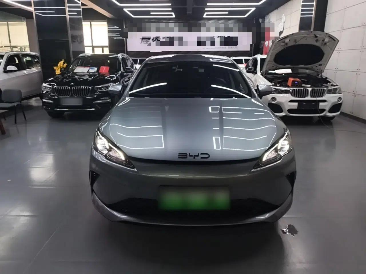 BYD Seal 05 DM-i 2026 DM-i 128KM Luxury Edition — миниатюра 2