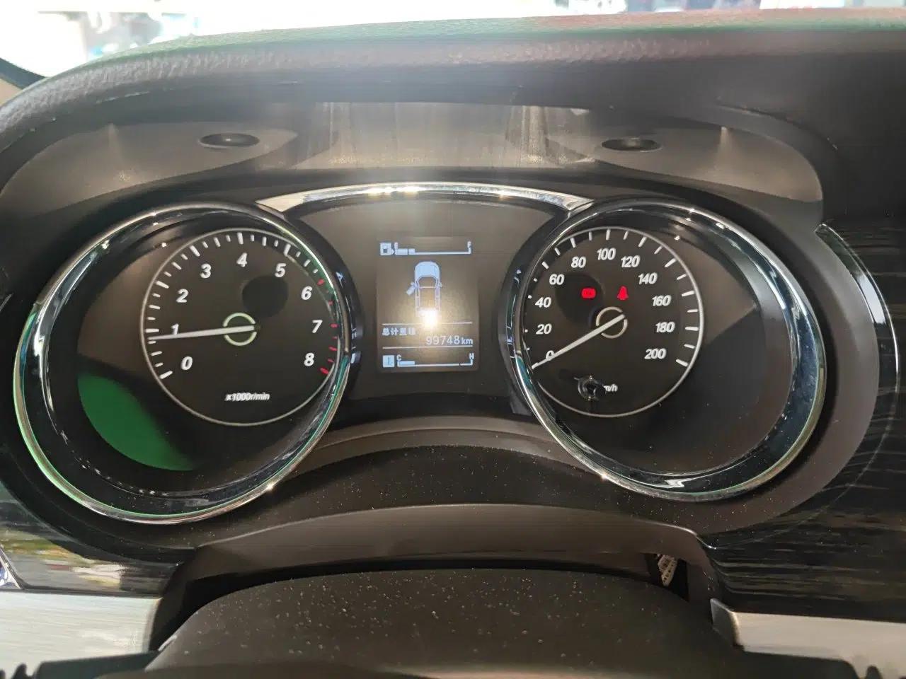 Baojun 730 2016 1.5L Manual Comfort Version 7 Seats China V Emission Standard — миниатюра 11