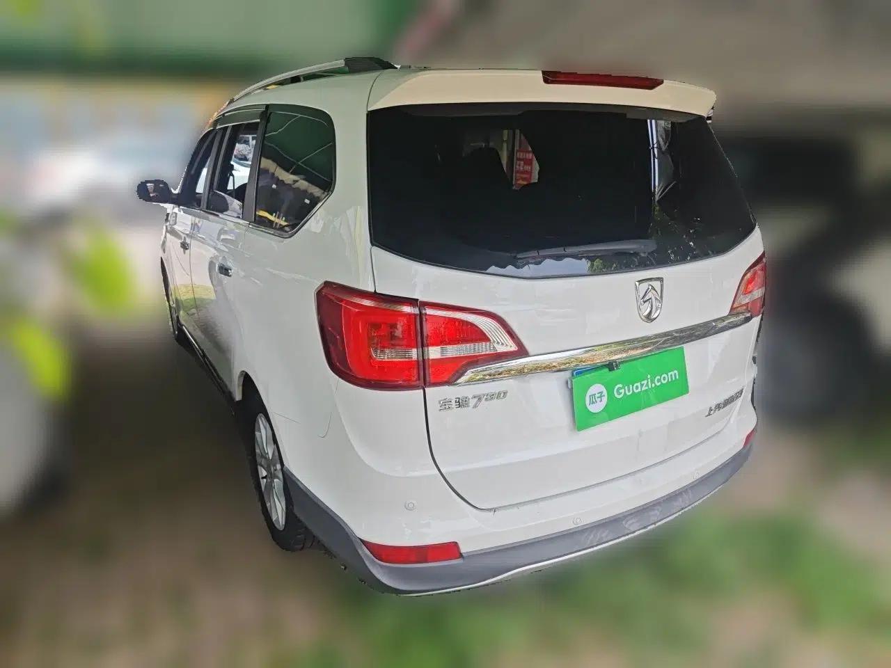 Baojun 730 2016 1.5L Manual Comfort Version 7 Seats China V Emission Standard — миниатюра 4