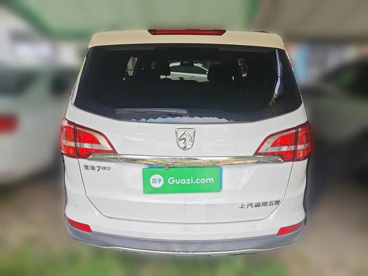 Baojun 730 2016 1.5L Manual Comfort Version 7 Seats China V Emission Standard — миниатюра 5