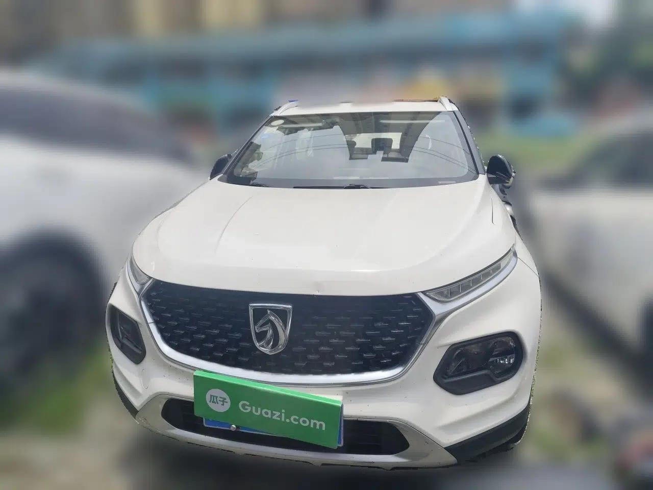 Baojun 510 2017 1.5L Manual Luxury Model — миниатюра 2