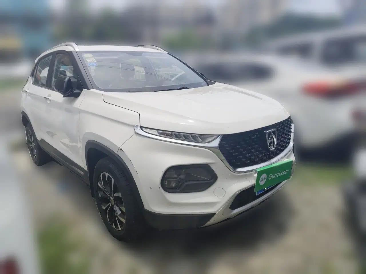 Baojun 510 2017 1.5L Manual Luxury Model — миниатюра 3