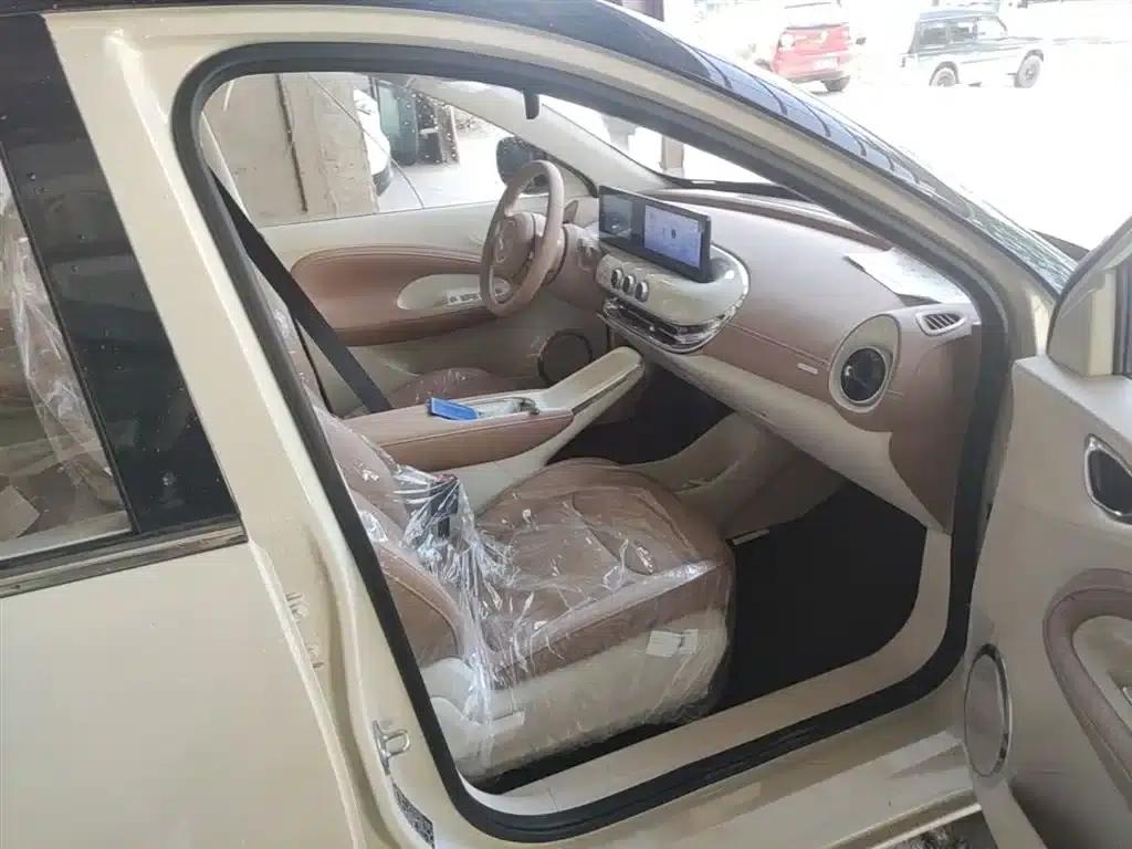 Wuling Bingo 2025 Model, 333km Range, Enjoy Edition — миниатюра 25