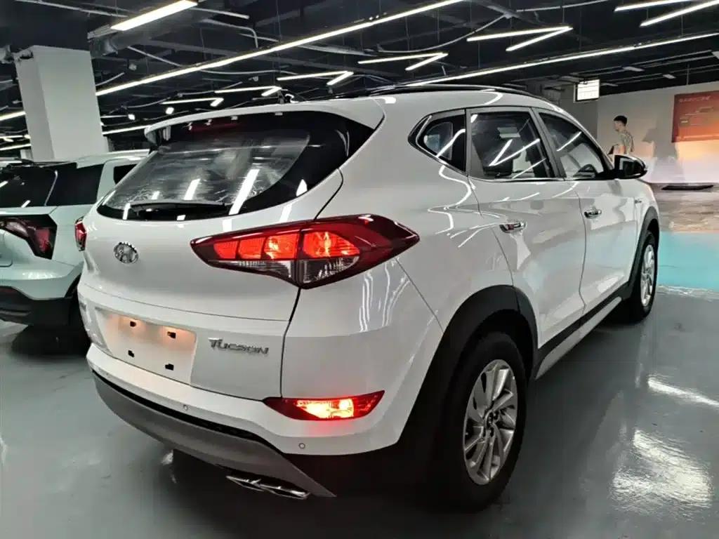 Tucson 2018 1.6T Dual-Clutch Two-Wheel Drive 15th Anniversary Special Edition — миниатюра 7