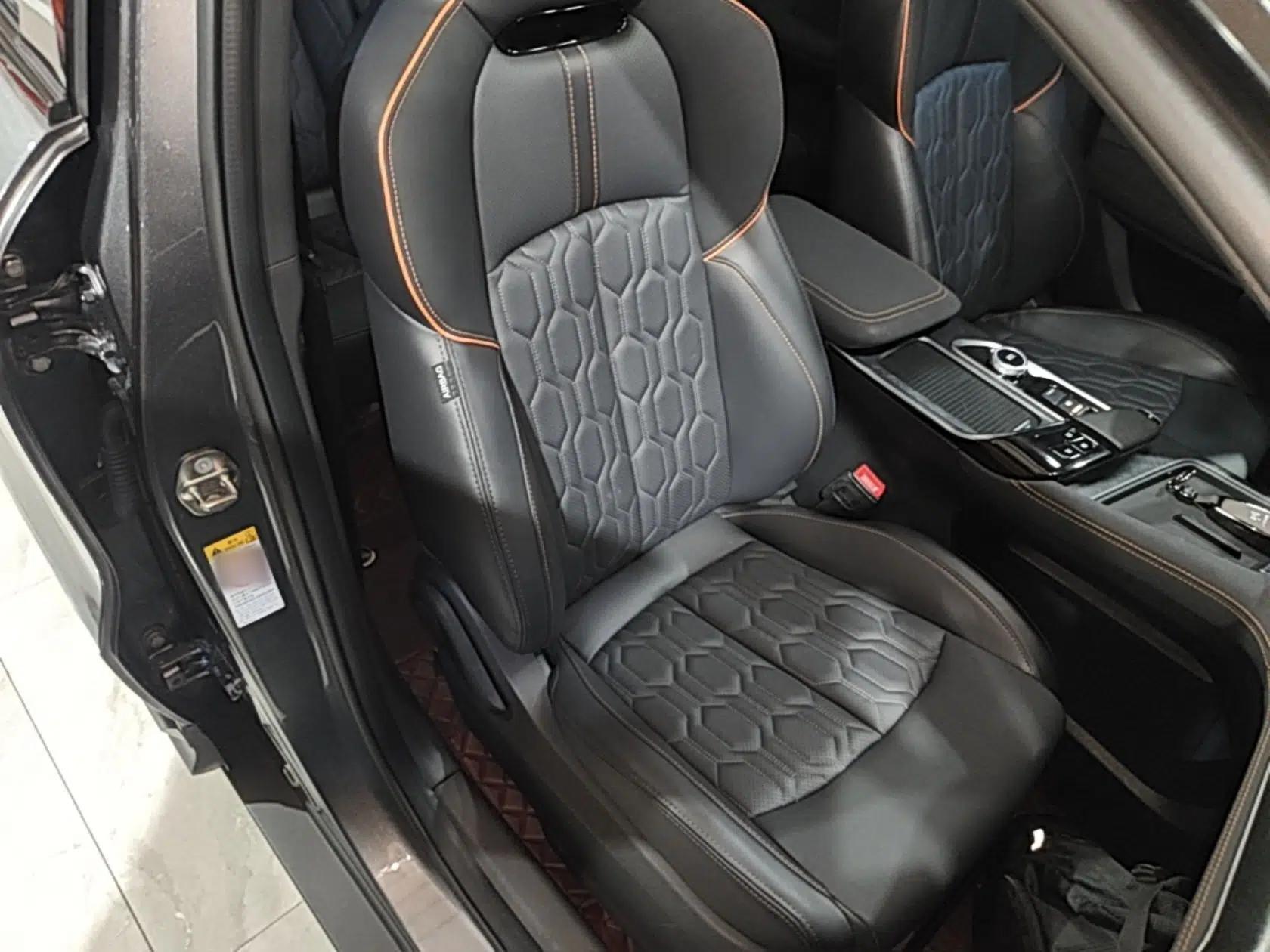 CHANGAN UNI-T 2022 1.5T Prestige Version — миниатюра 19