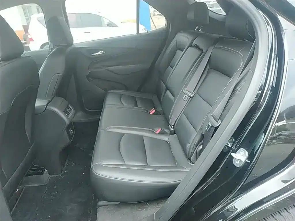 2021 Chevrolet Equinox 535T Cross Edition — миниатюра 17