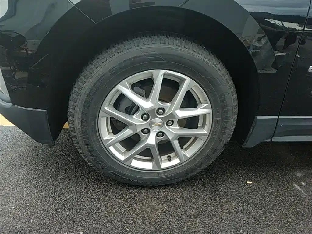 2021 Chevrolet Equinox 535T Cross Edition — миниатюра 23