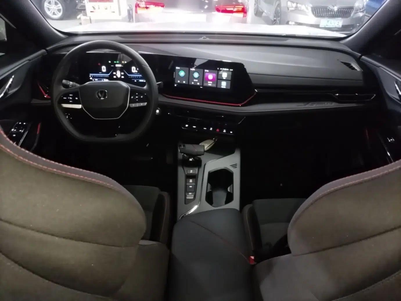 CHANGAN X5 PLUS 2025 1.5T DCT High-Energy Version — миниатюра 12