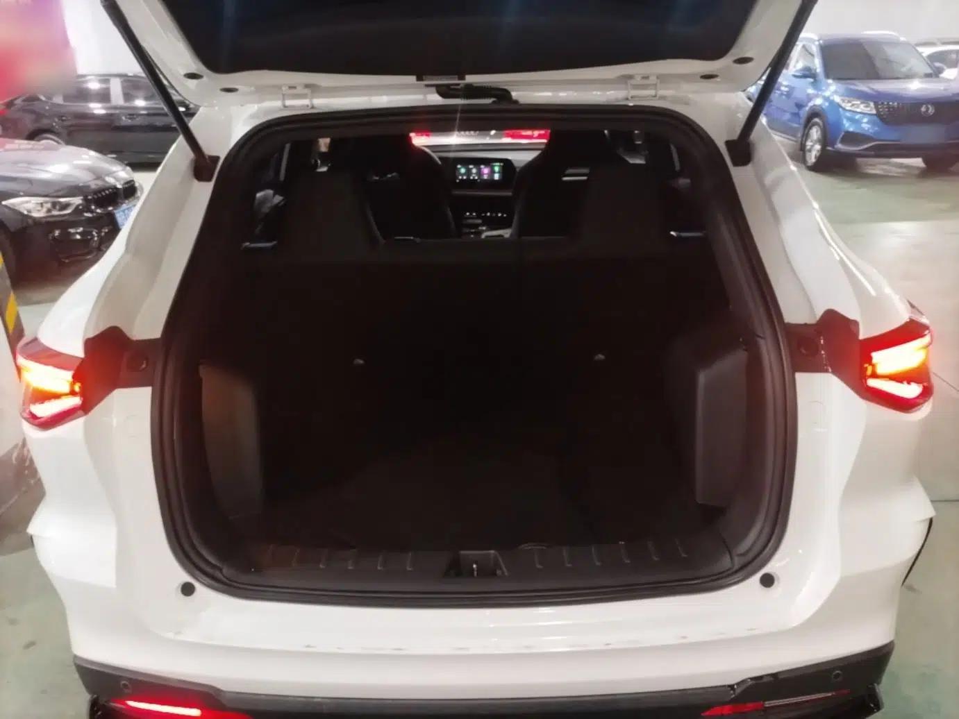 CHANGAN X5 PLUS 2025 1.5T DCT High-Energy Version — миниатюра 22